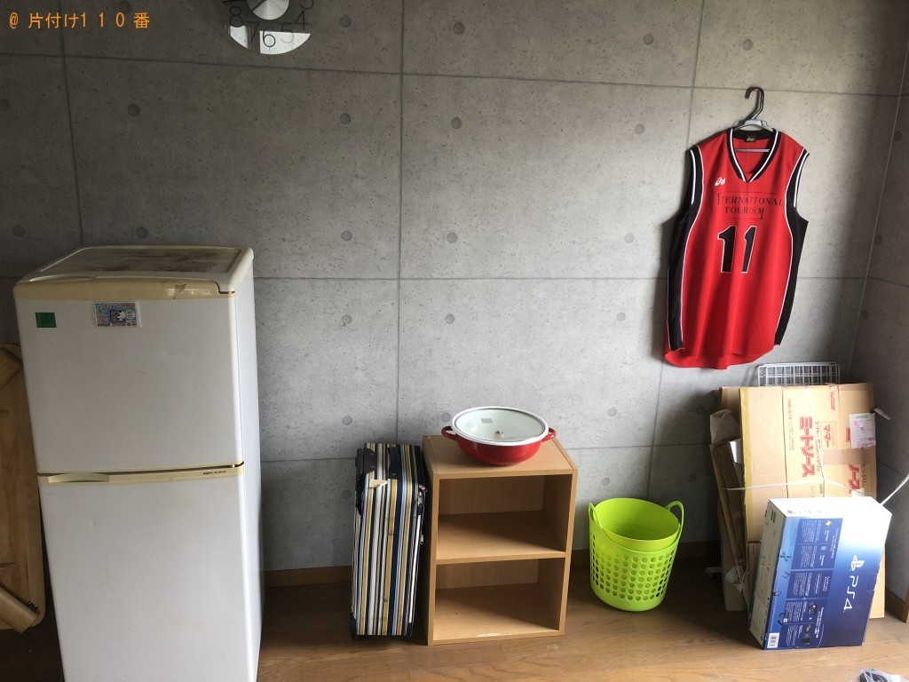 【別府市幸町】冷蔵庫、洗濯機、カラーボックス、スーツケースの回収