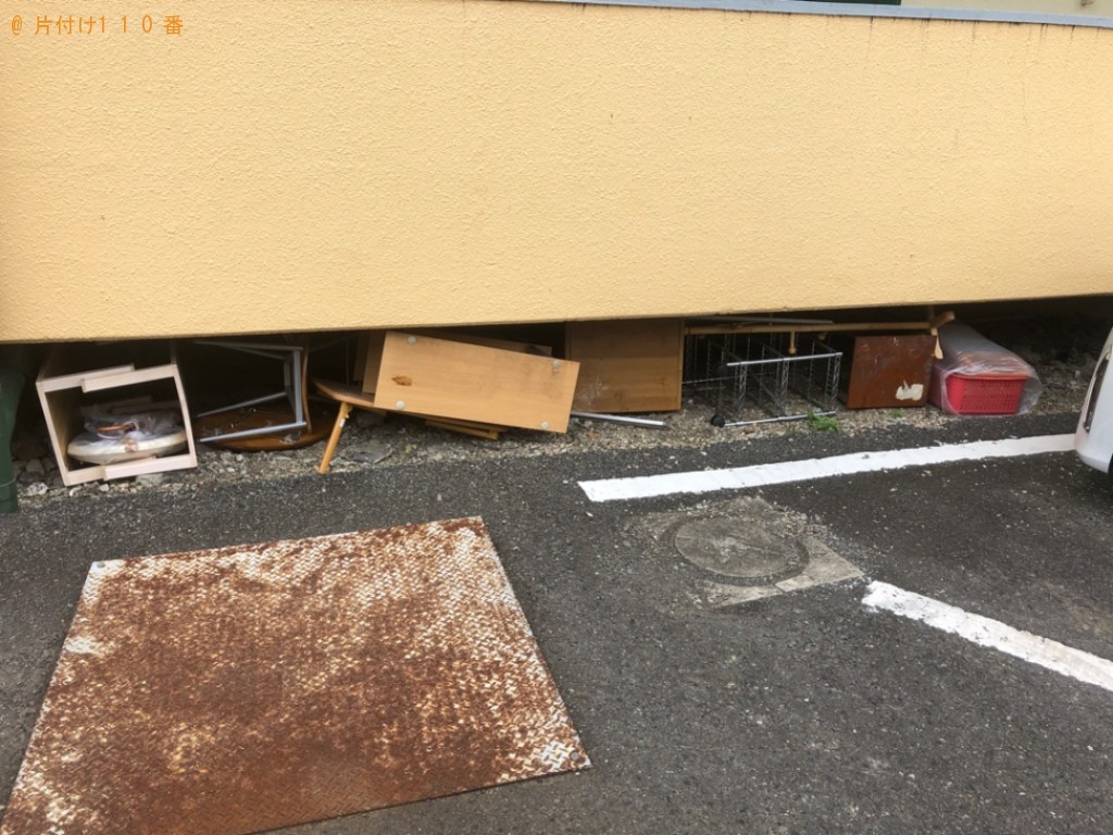 二人用ダイニングテーブル、鏡台、椅子、カラーボックス等の回収